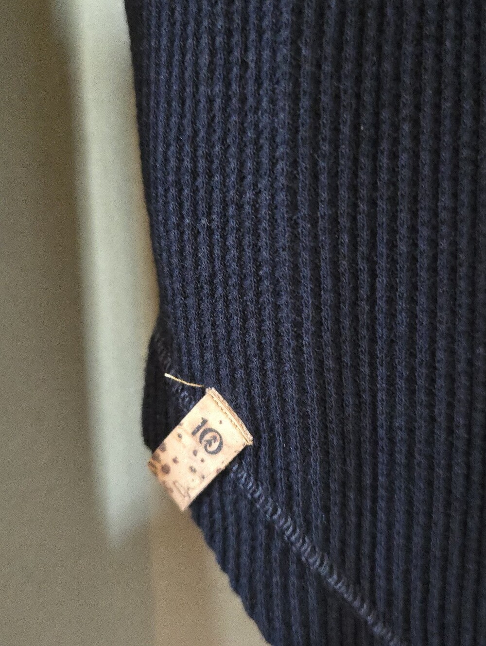 10 Tree | 'Highwood' Turtleneck Women's Waffle Knit Sweater, Size XS - Picture 5 of 8